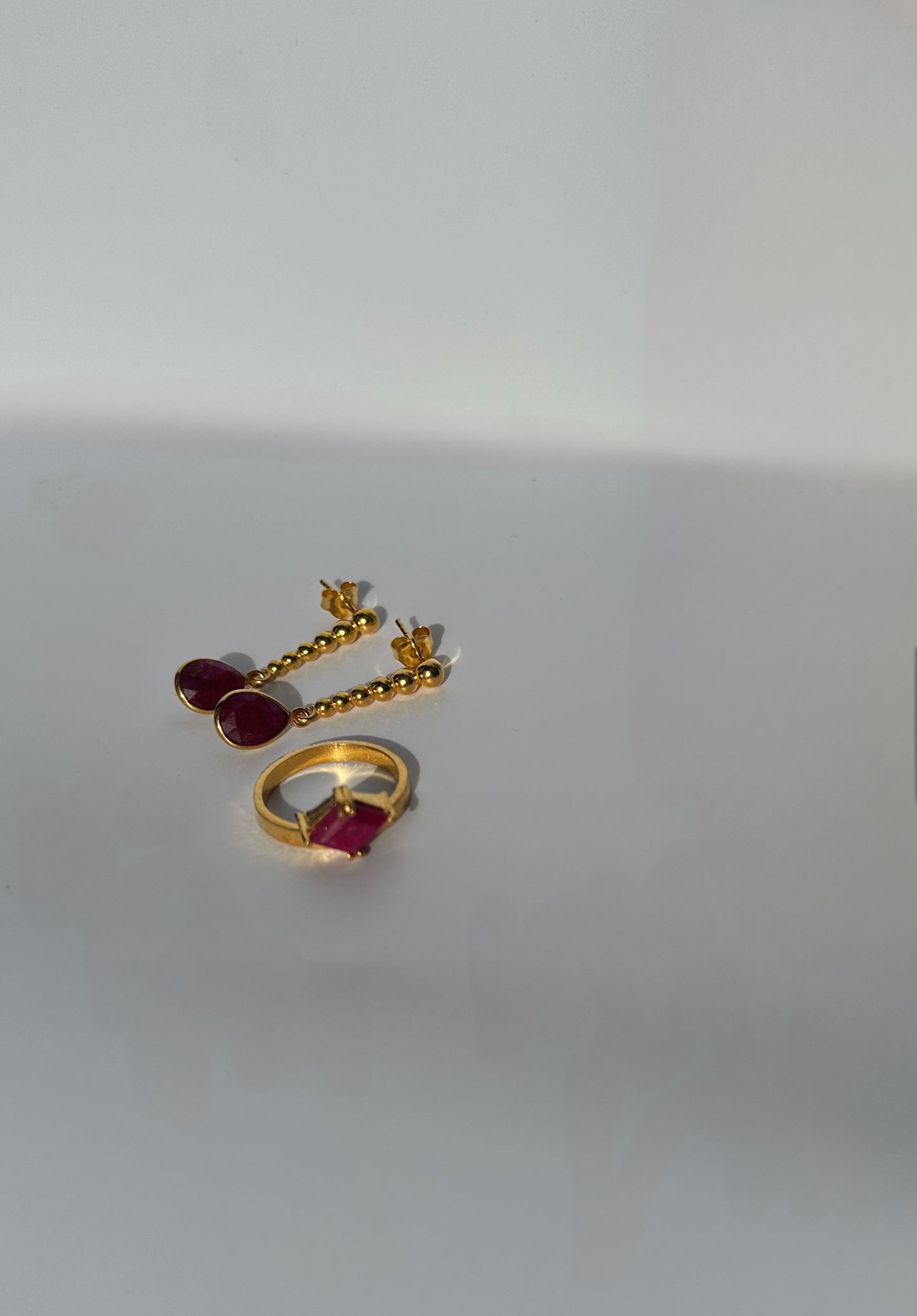 عَبلة Earrings