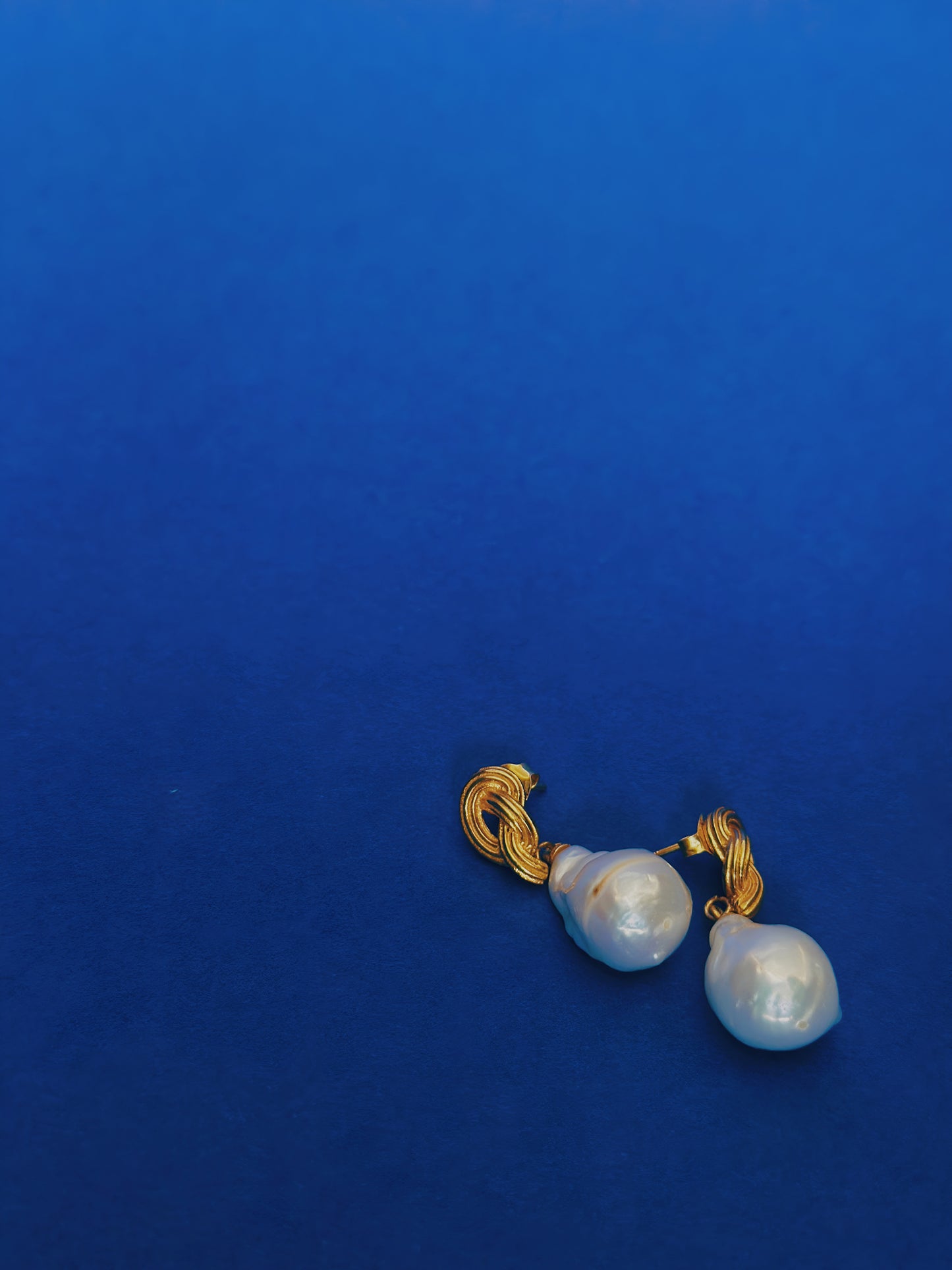 Baroque Pearl Earrings