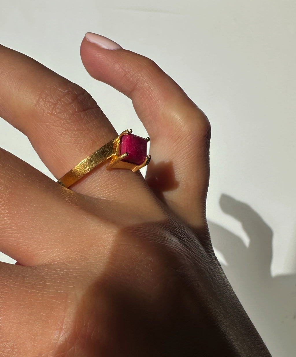 عَبلة Ring